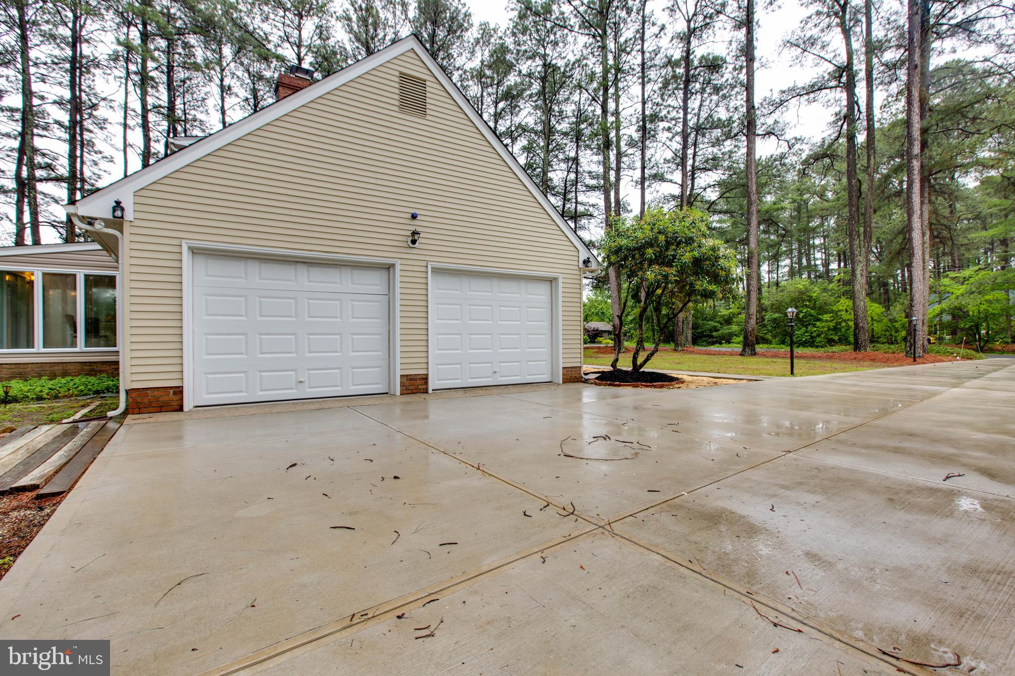 5183 SILVER RUN LANE