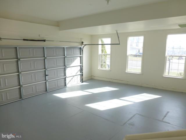 MADISON GROVE - Residential