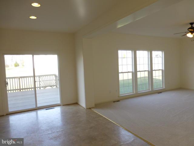 MADISON GROVE - Residential