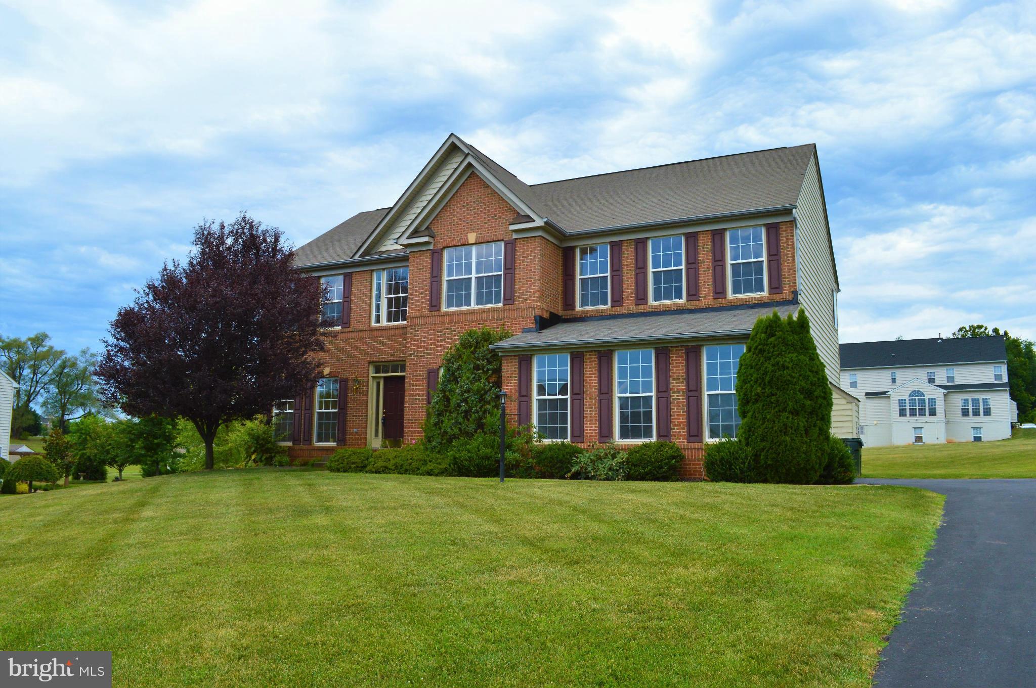 MADISON GROVE - Residential