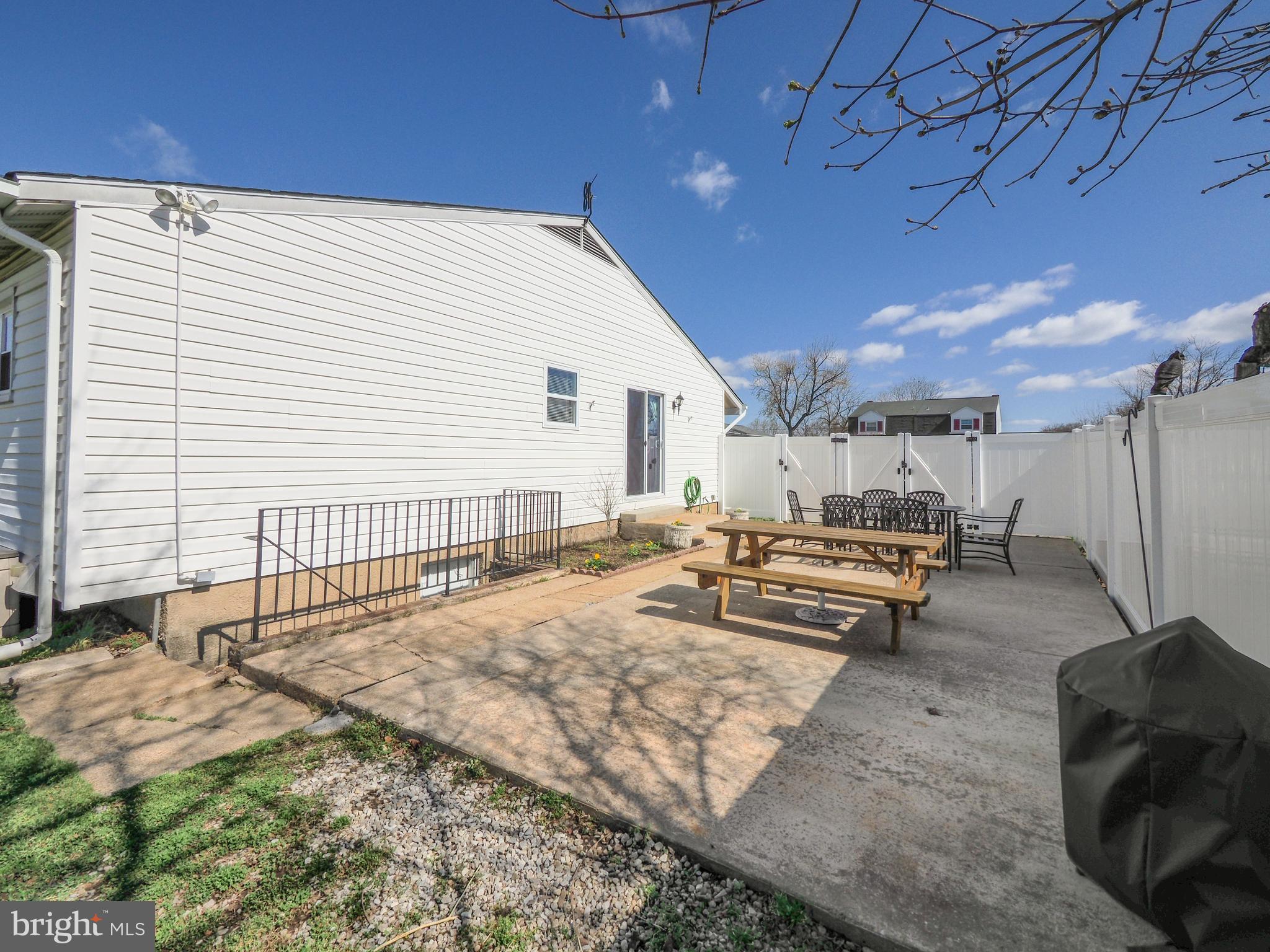 ROCK CREEK ESTATES - Residential