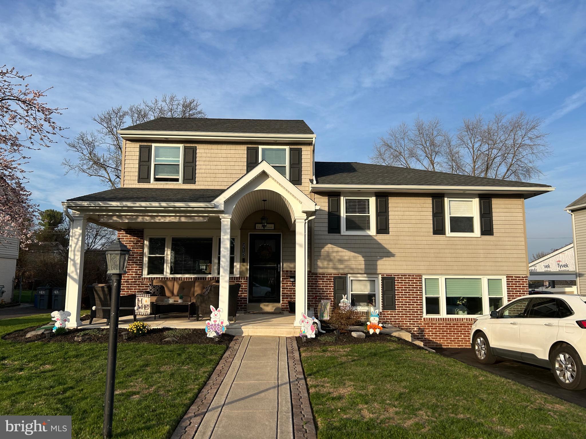 LAWRENCE PARK - Residential