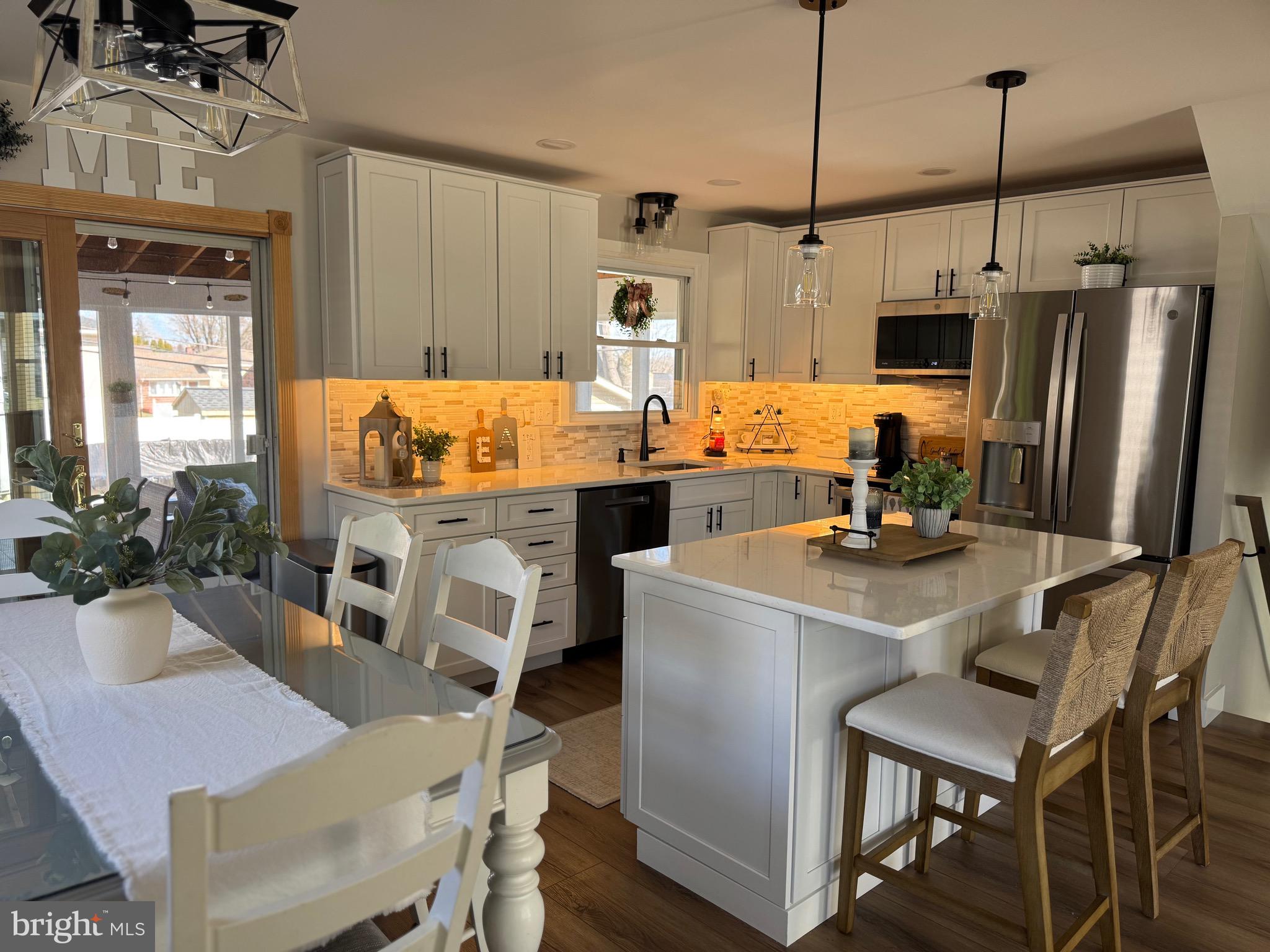 LAWRENCE PARK - Residential