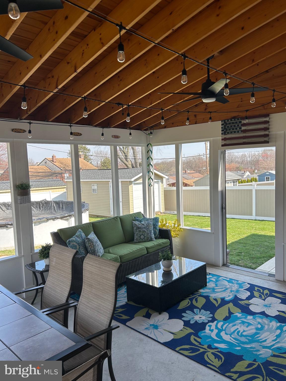 LAWRENCE PARK - Residential