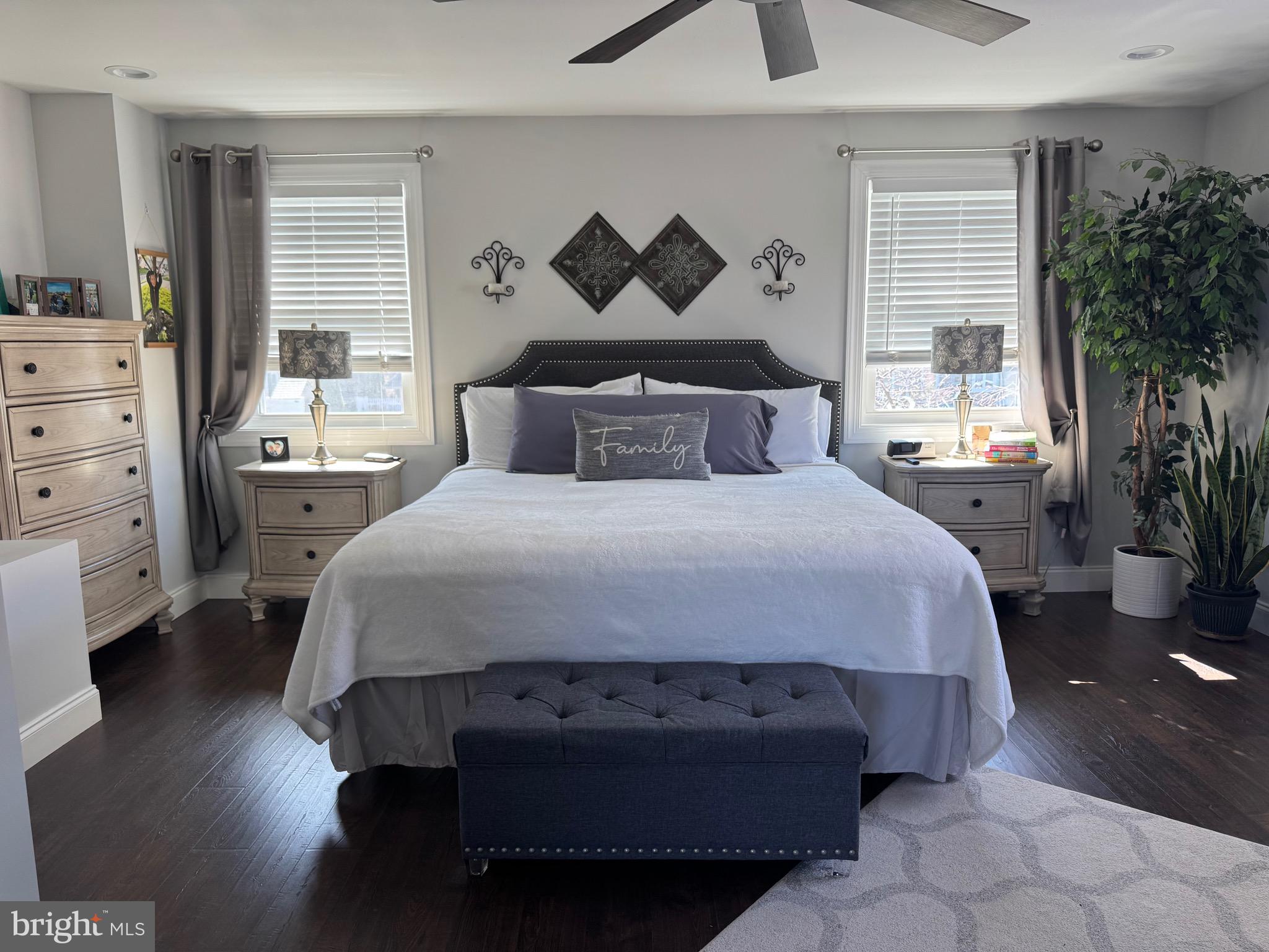 LAWRENCE PARK - Residential