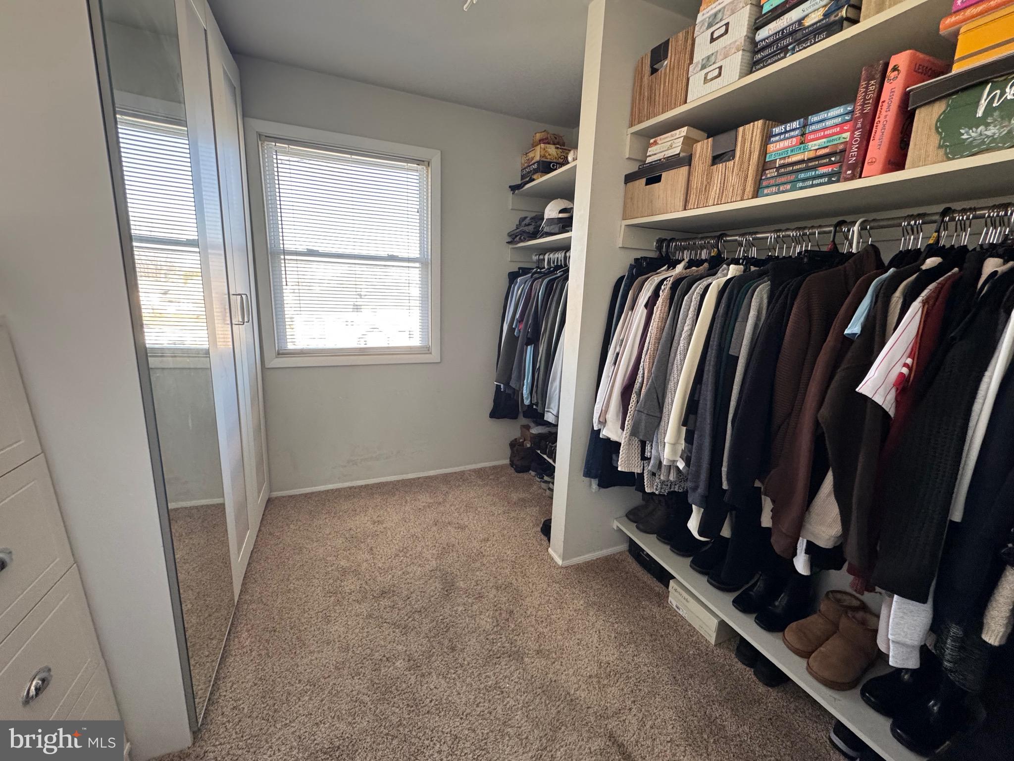 LAWRENCE PARK - Residential