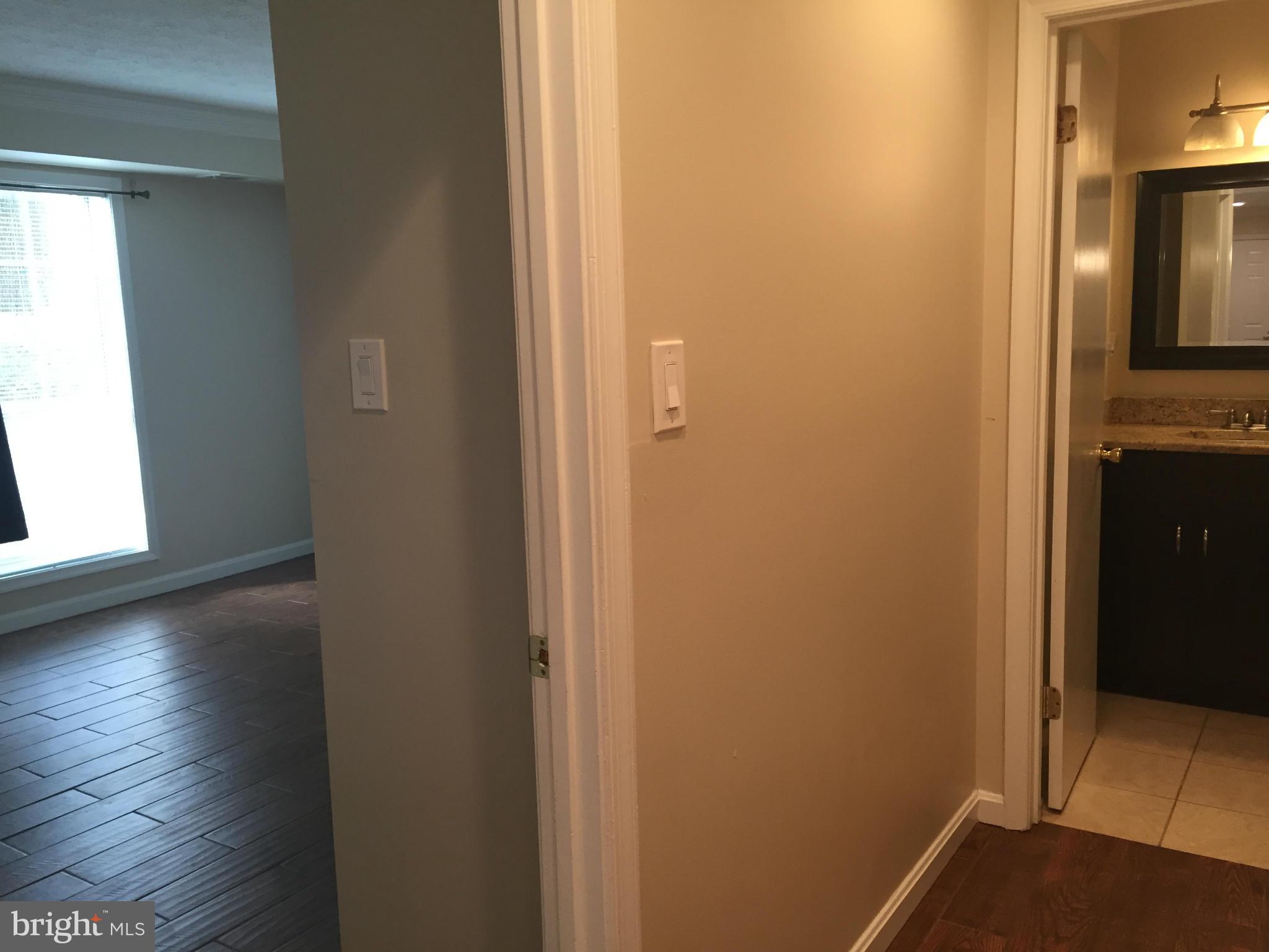 THE OAKTON - Residential Lease