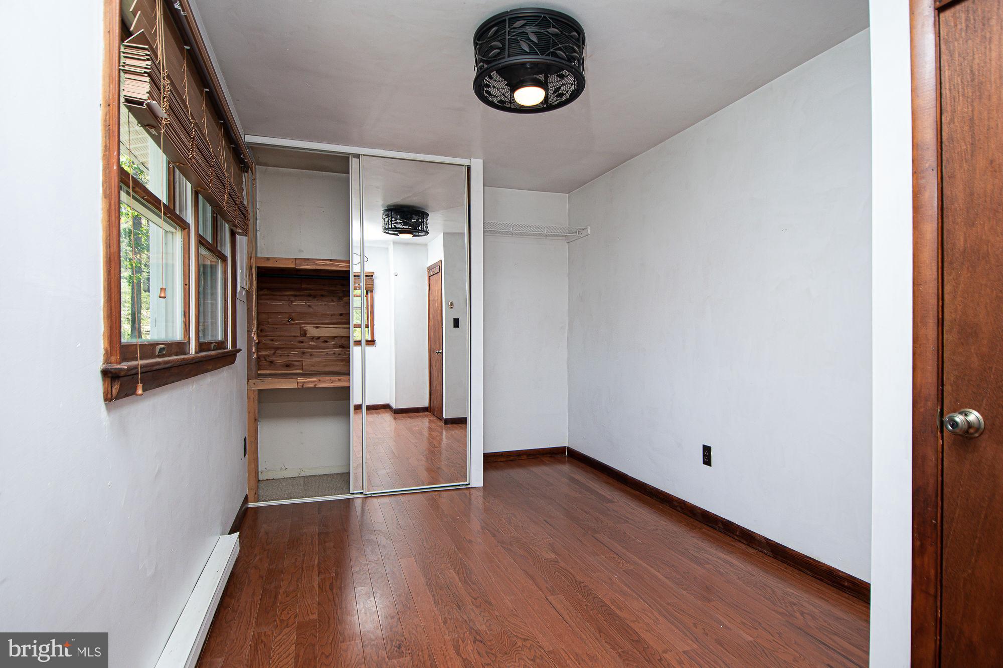 SHEN RIVER ESTATES - Residential