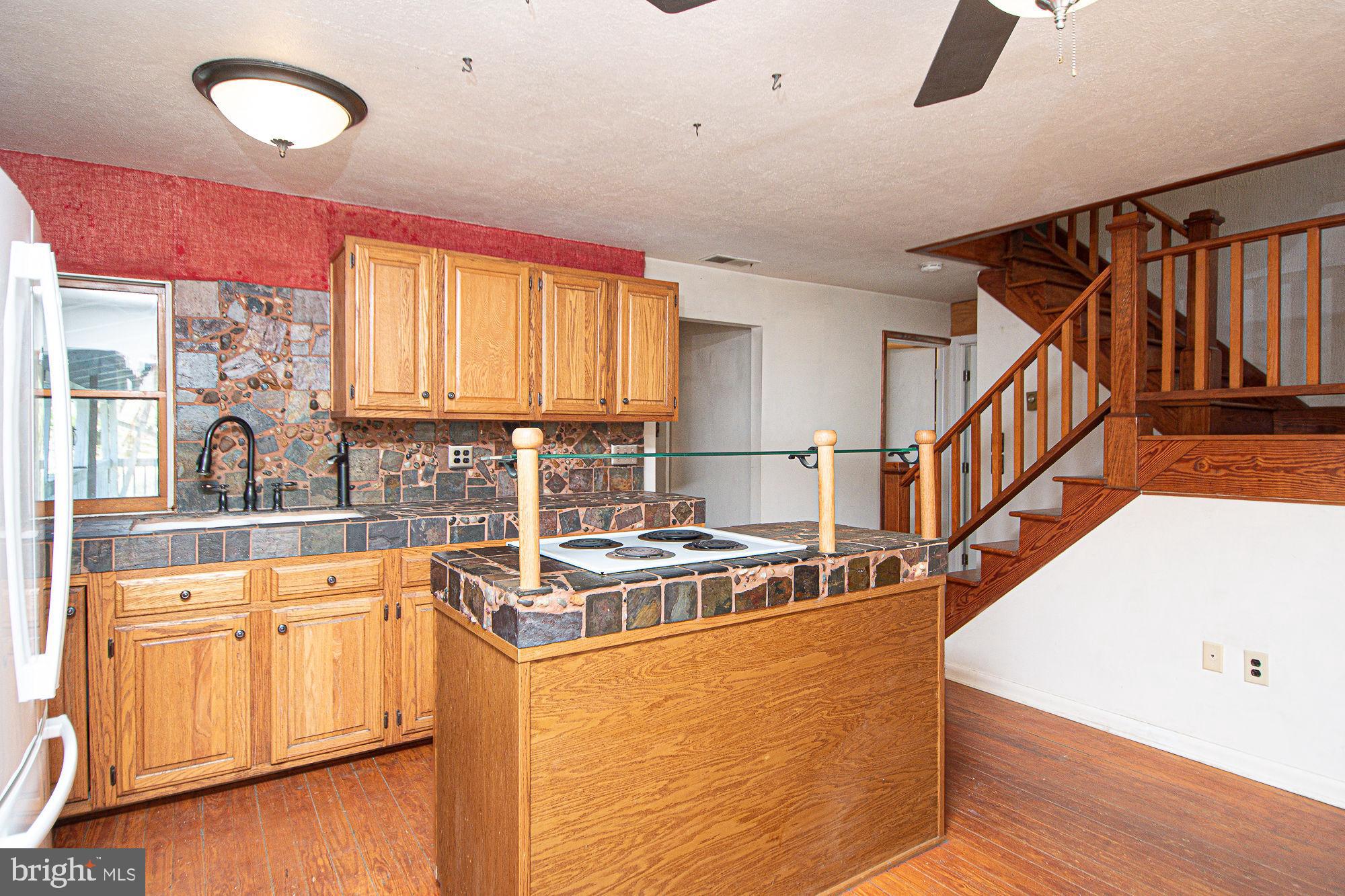 SHEN RIVER ESTATES - Residential