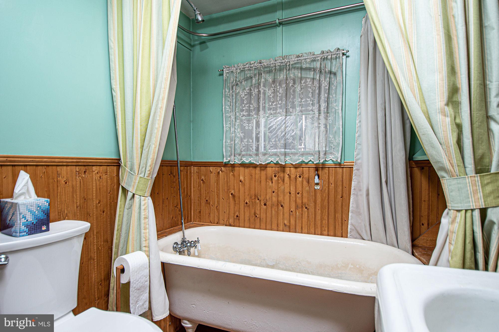 SHEN RIVER ESTATES - Residential