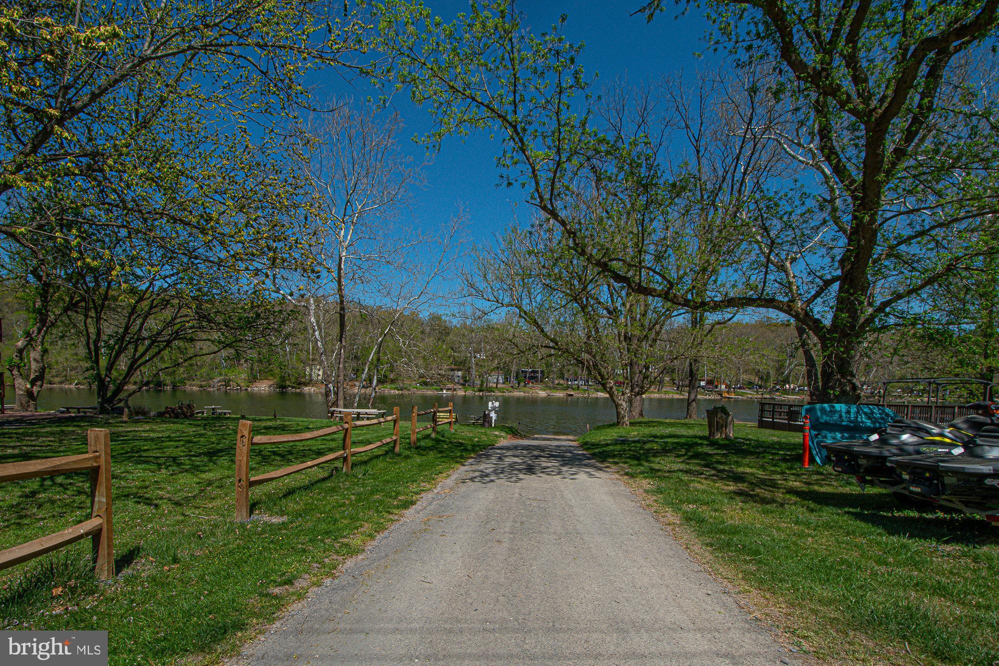 SHEN RIVER ESTATES - Residential