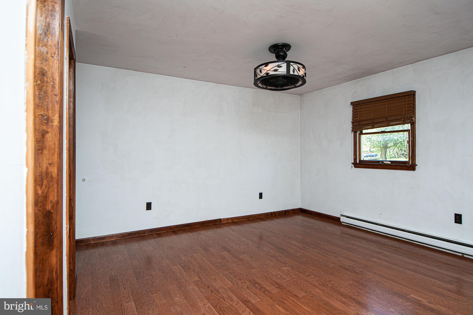 SHEN RIVER ESTATES - Residential