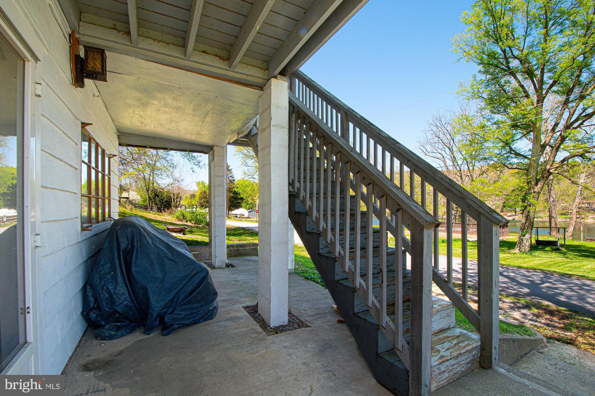 SHEN RIVER ESTATES - Residential