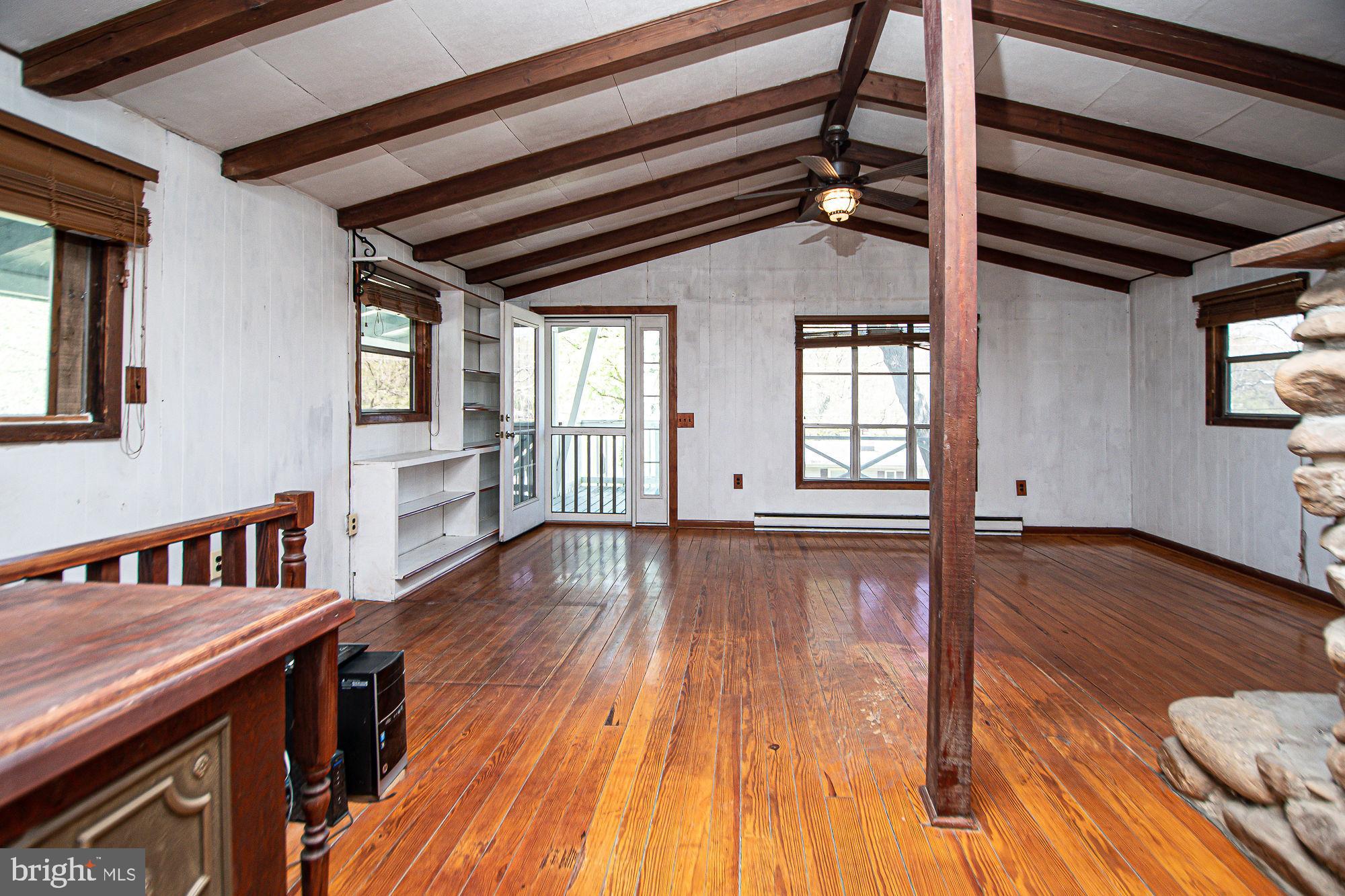 SHEN RIVER ESTATES - Residential