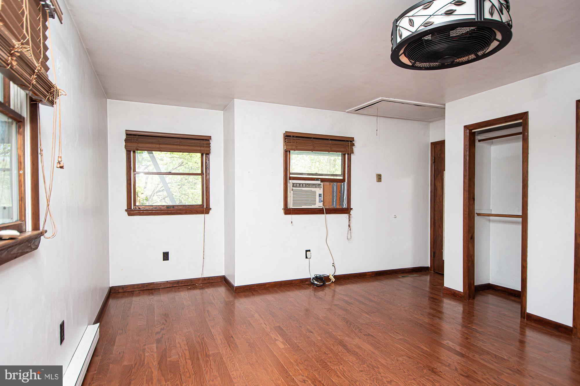 SHEN RIVER ESTATES - Residential