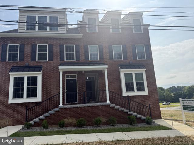 411 WHARTON STREET