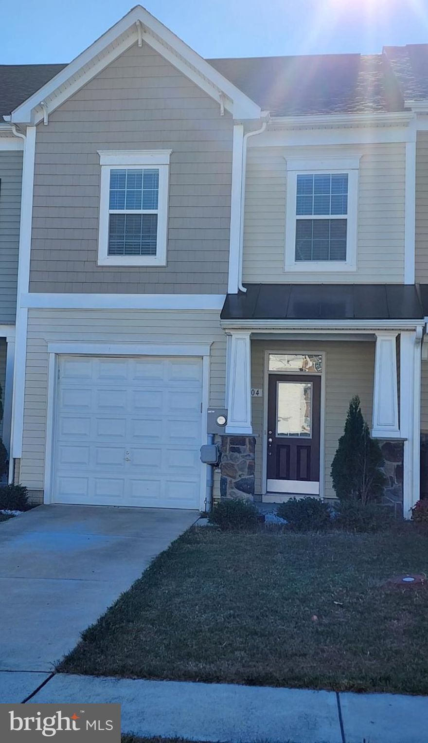 Nice 2 level Townhome for rent in The Gallery. 3 bedroom 2 1/2 bath, patio with outdoor storage closet. 1 car garage. NO PETS. minimum 12 month lease. Rent is $1695, security deposit is $1695. Credit application fee is $55 per adult. Tenants pay all utilities and must provide proof of renter's insurance.  Apply online at longandfoster website.