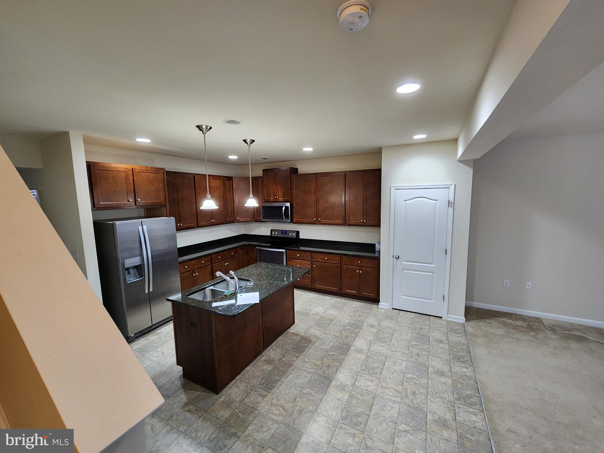 THE GALLERY - Residential Lease