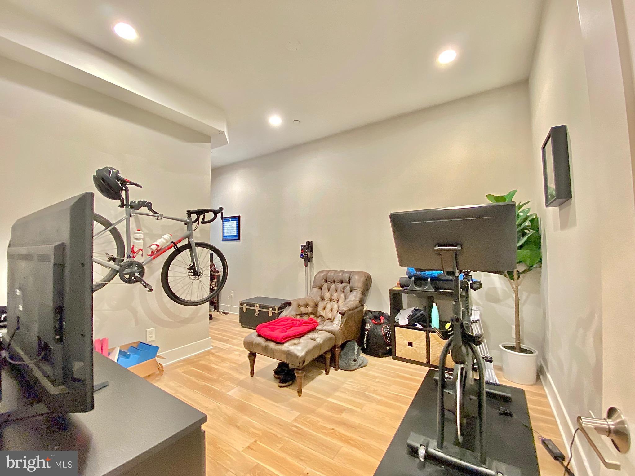 CENTER CITY - Residential Lease