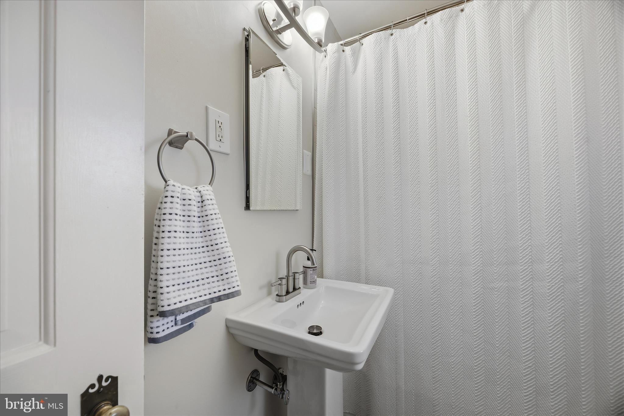 LINTHICUM HEIGHTS - Residential