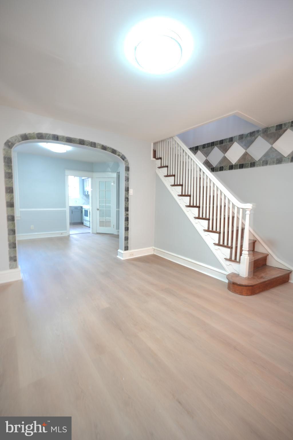 4057 TEESDALE STREET