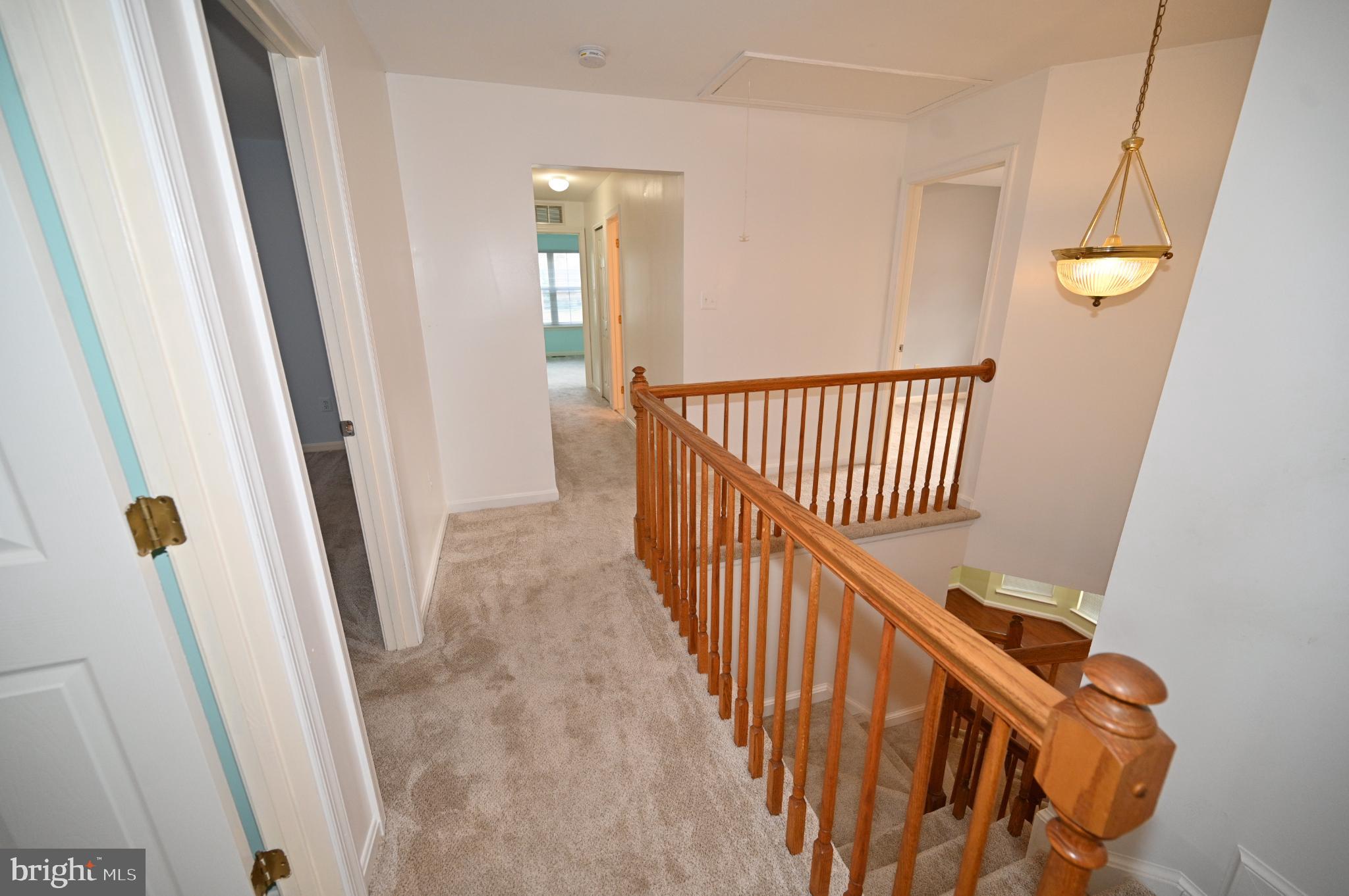 CONSTITUTION HILLS - Residential