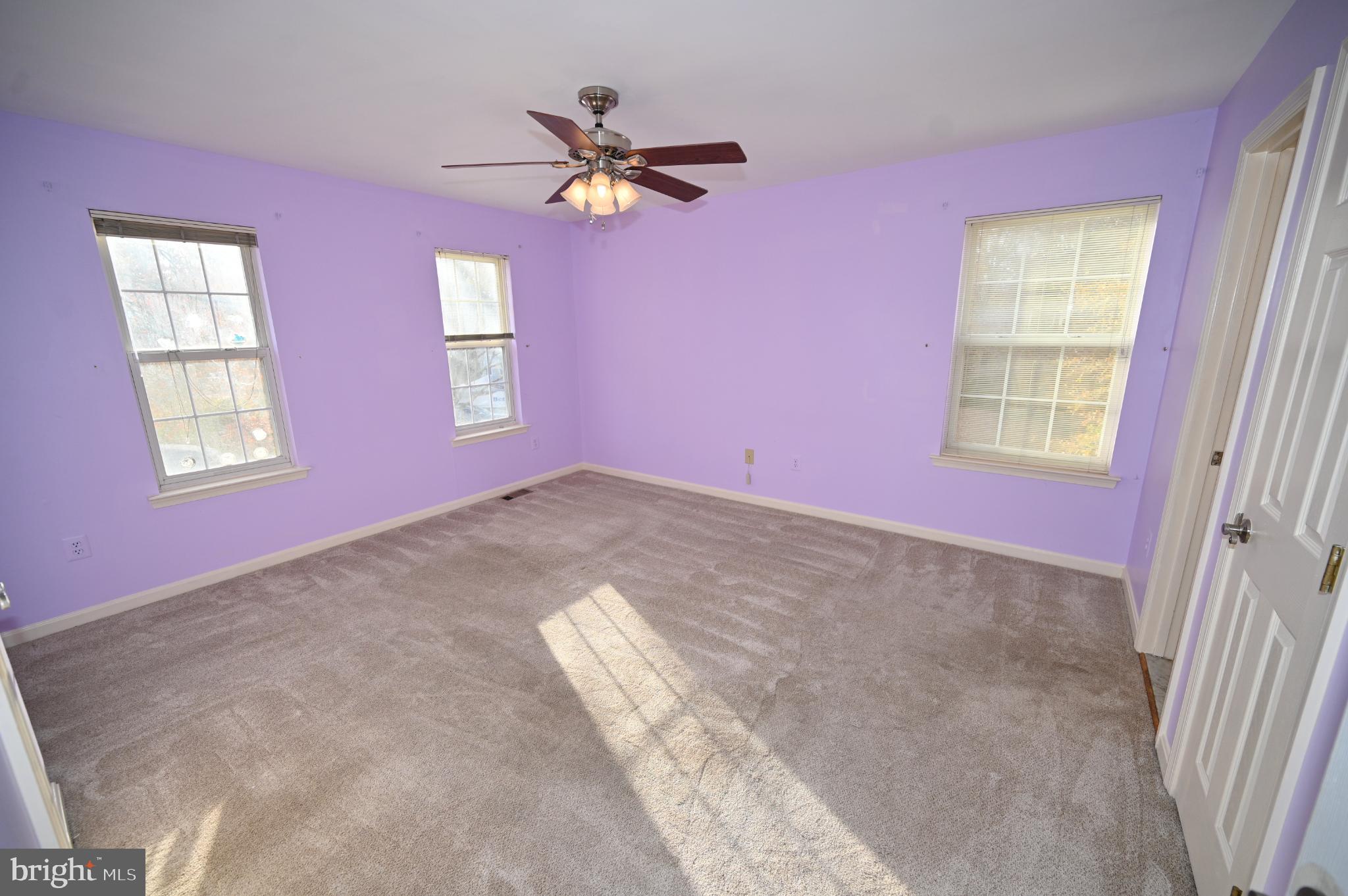 CONSTITUTION HILLS - Residential