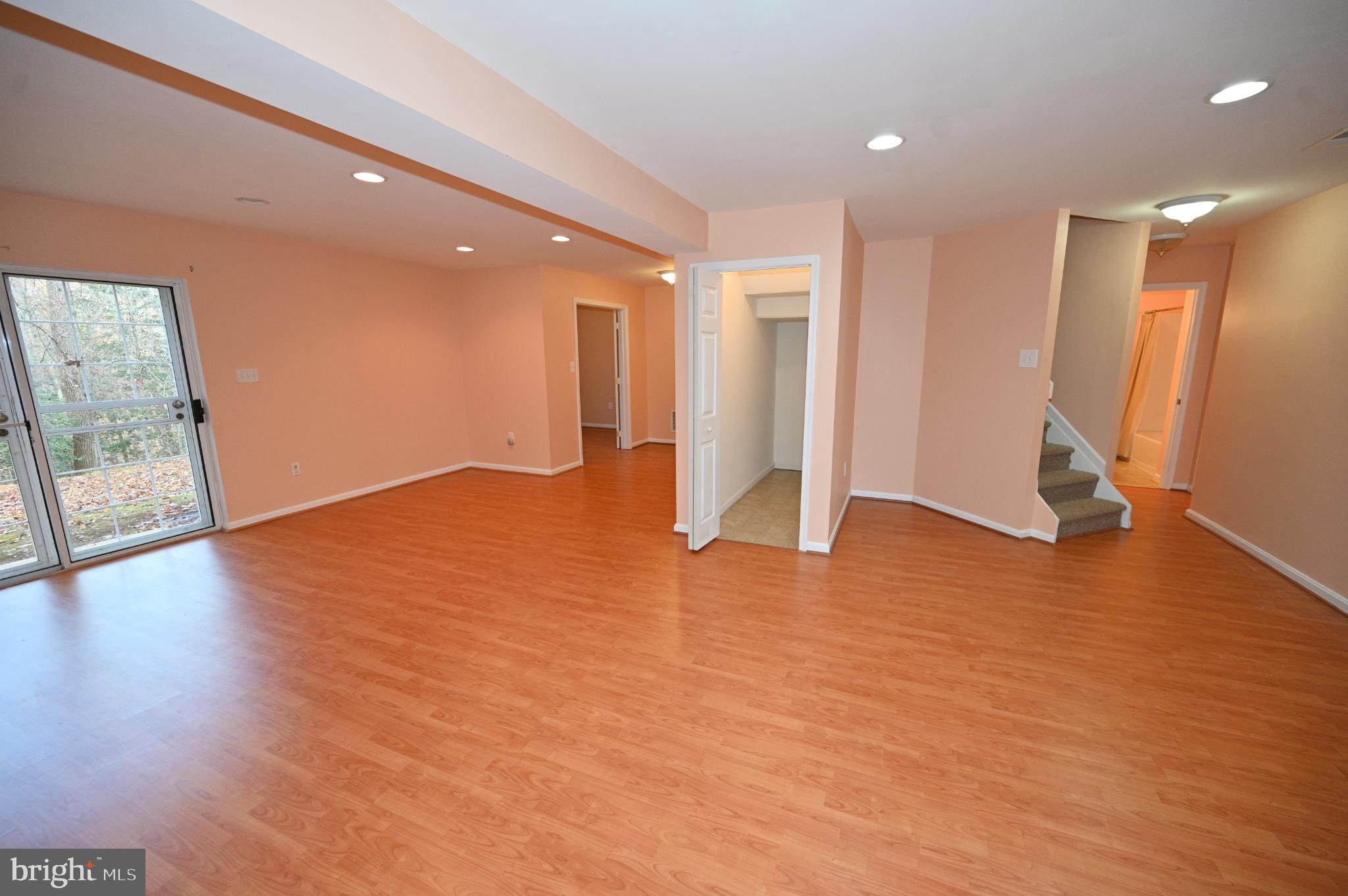 CONSTITUTION HILLS - Residential