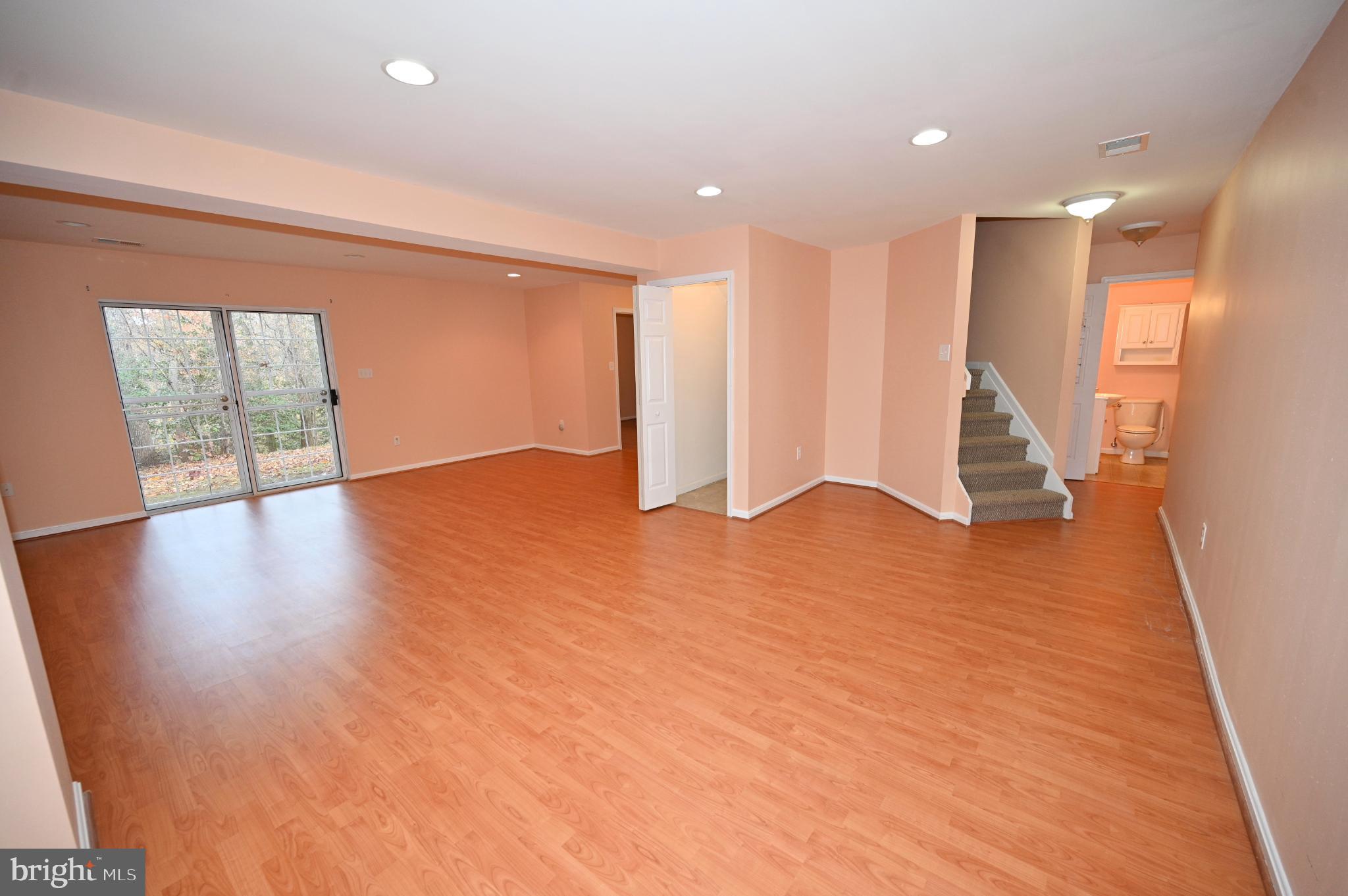 CONSTITUTION HILLS - Residential