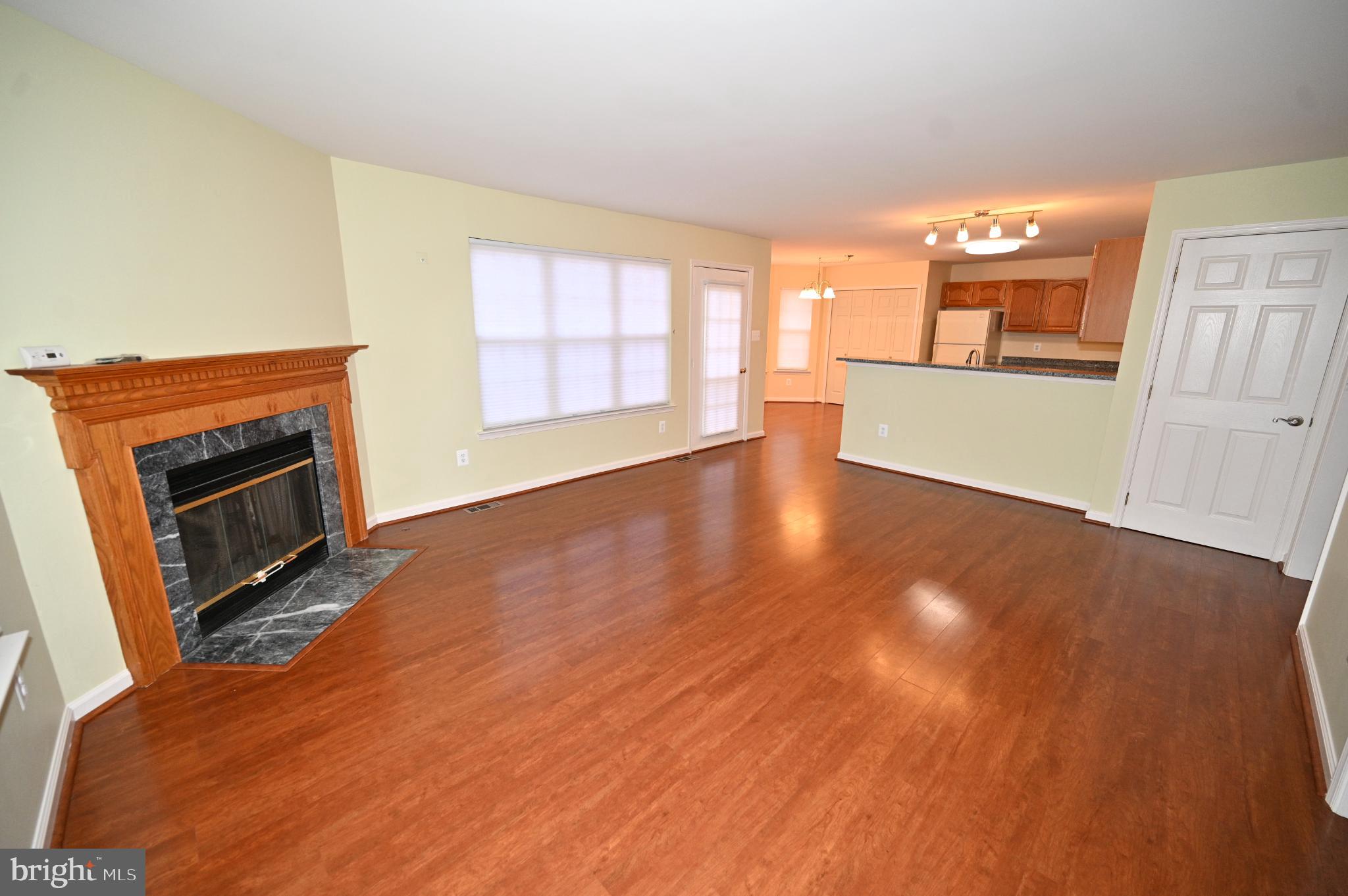 CONSTITUTION HILLS - Residential