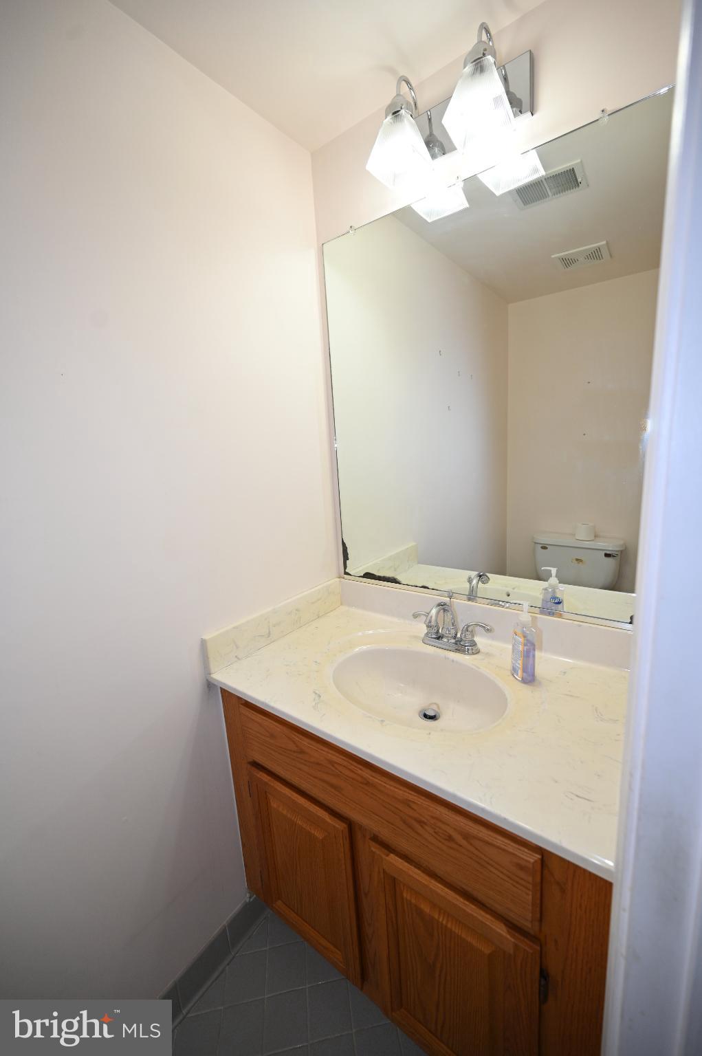 CONSTITUTION HILLS - Residential