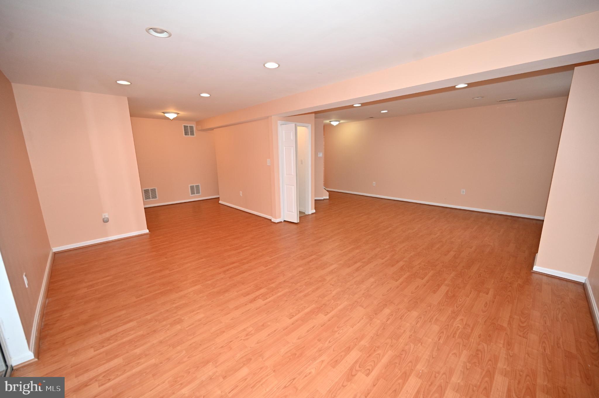 CONSTITUTION HILLS - Residential