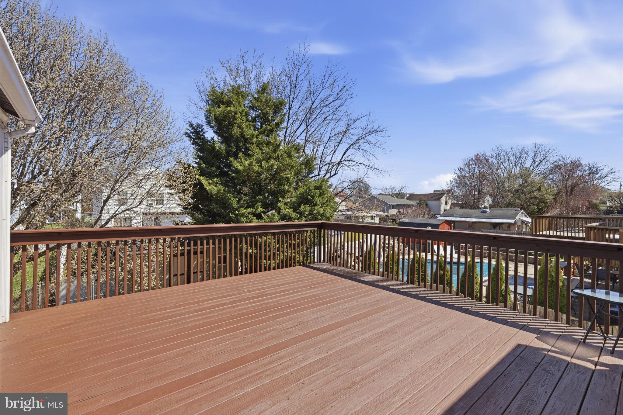 WHITTEMORE PARK - Residential