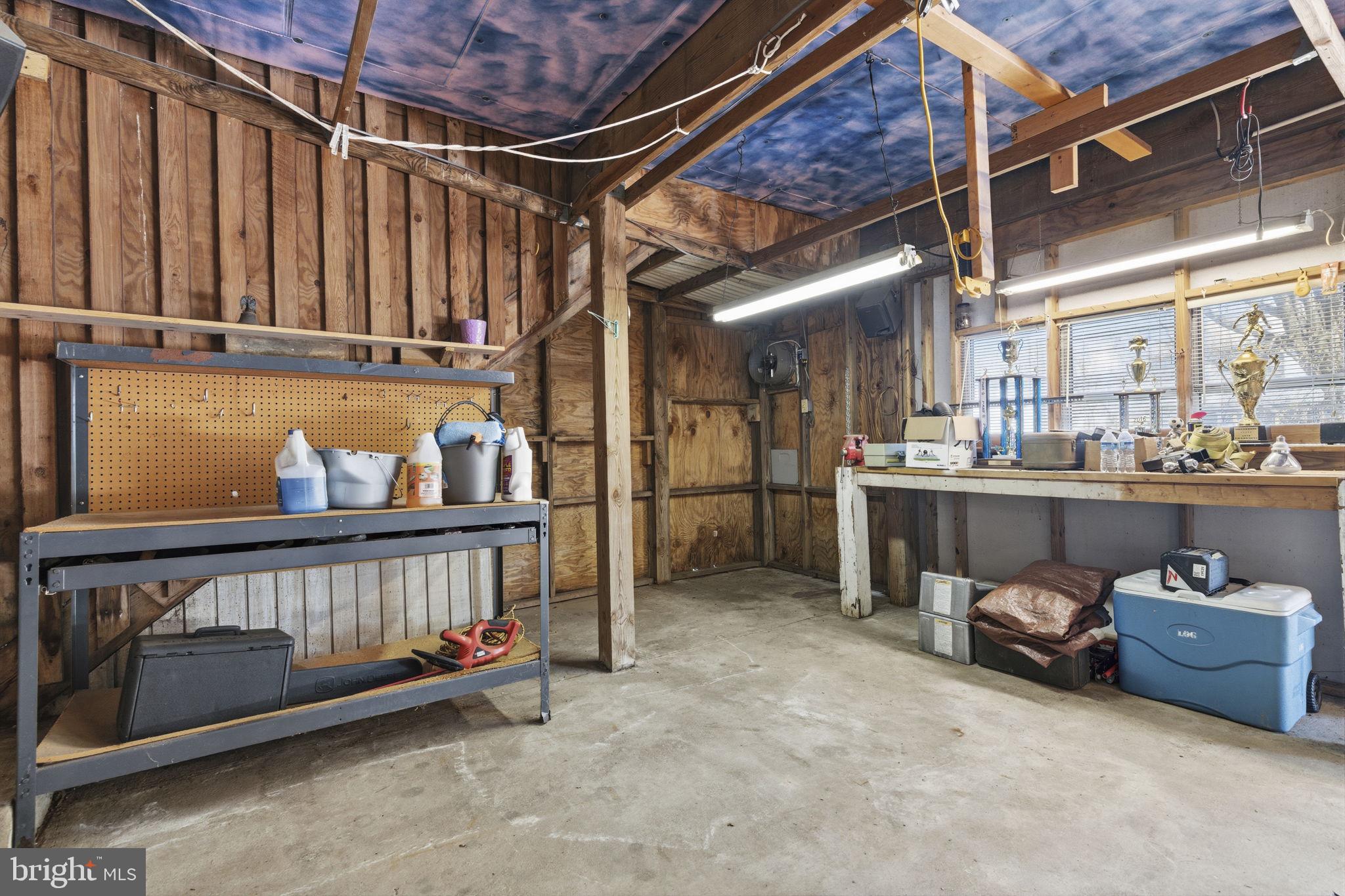 WHITTEMORE PARK - Residential