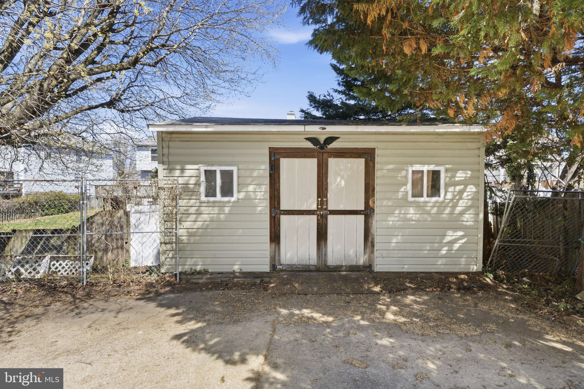 WHITTEMORE PARK - Residential