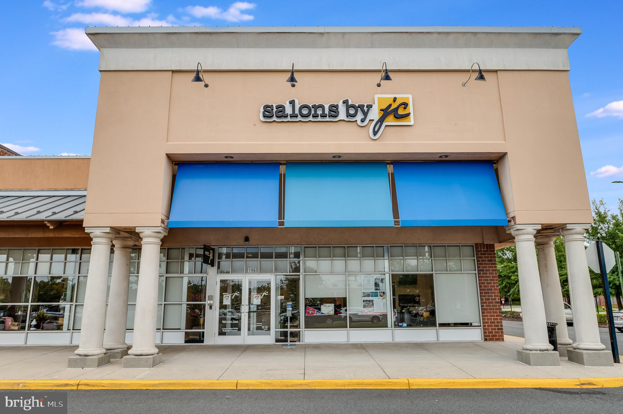 POTOMAC LAKES - Residential