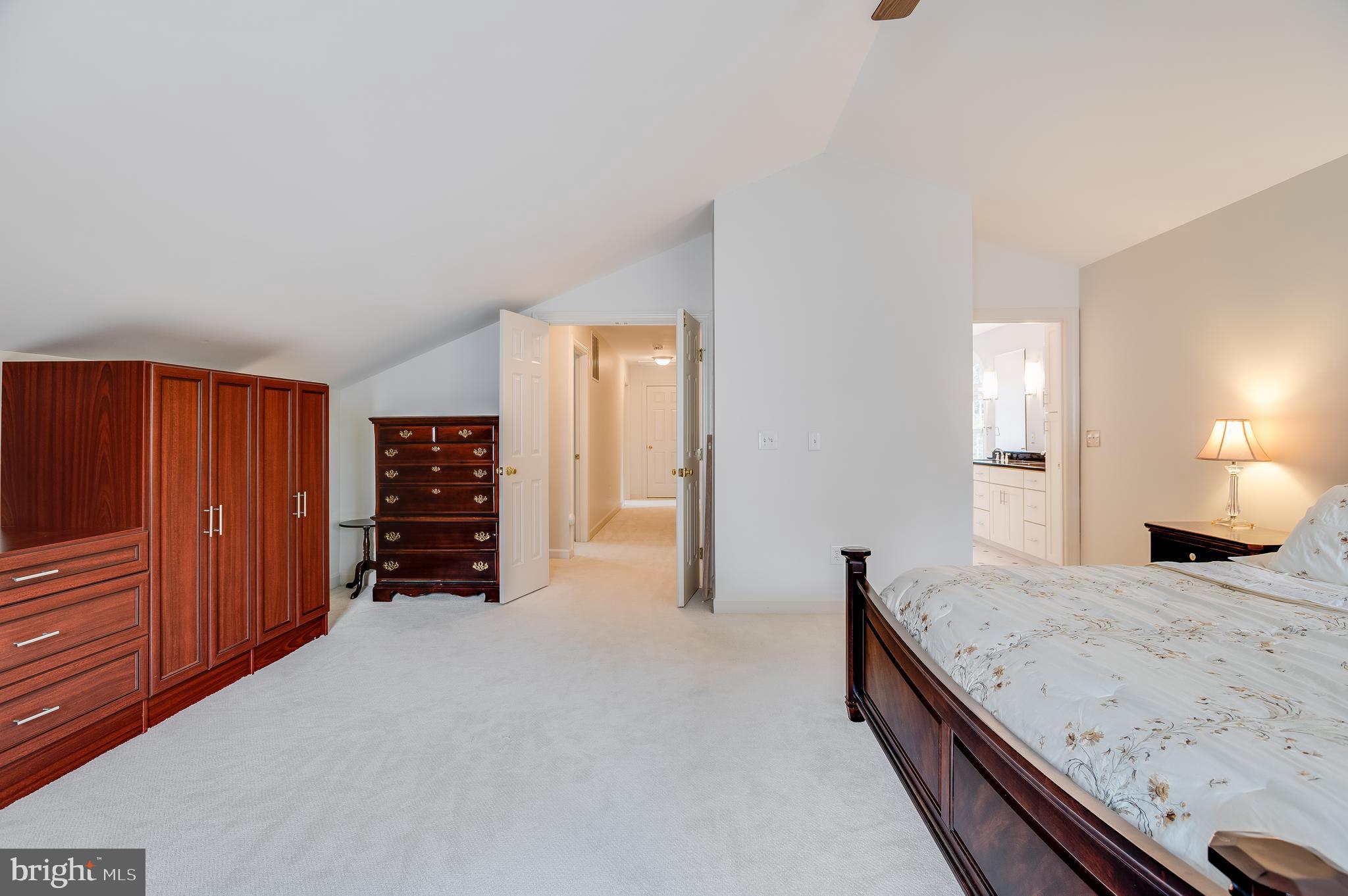 POTOMAC LAKES - Residential