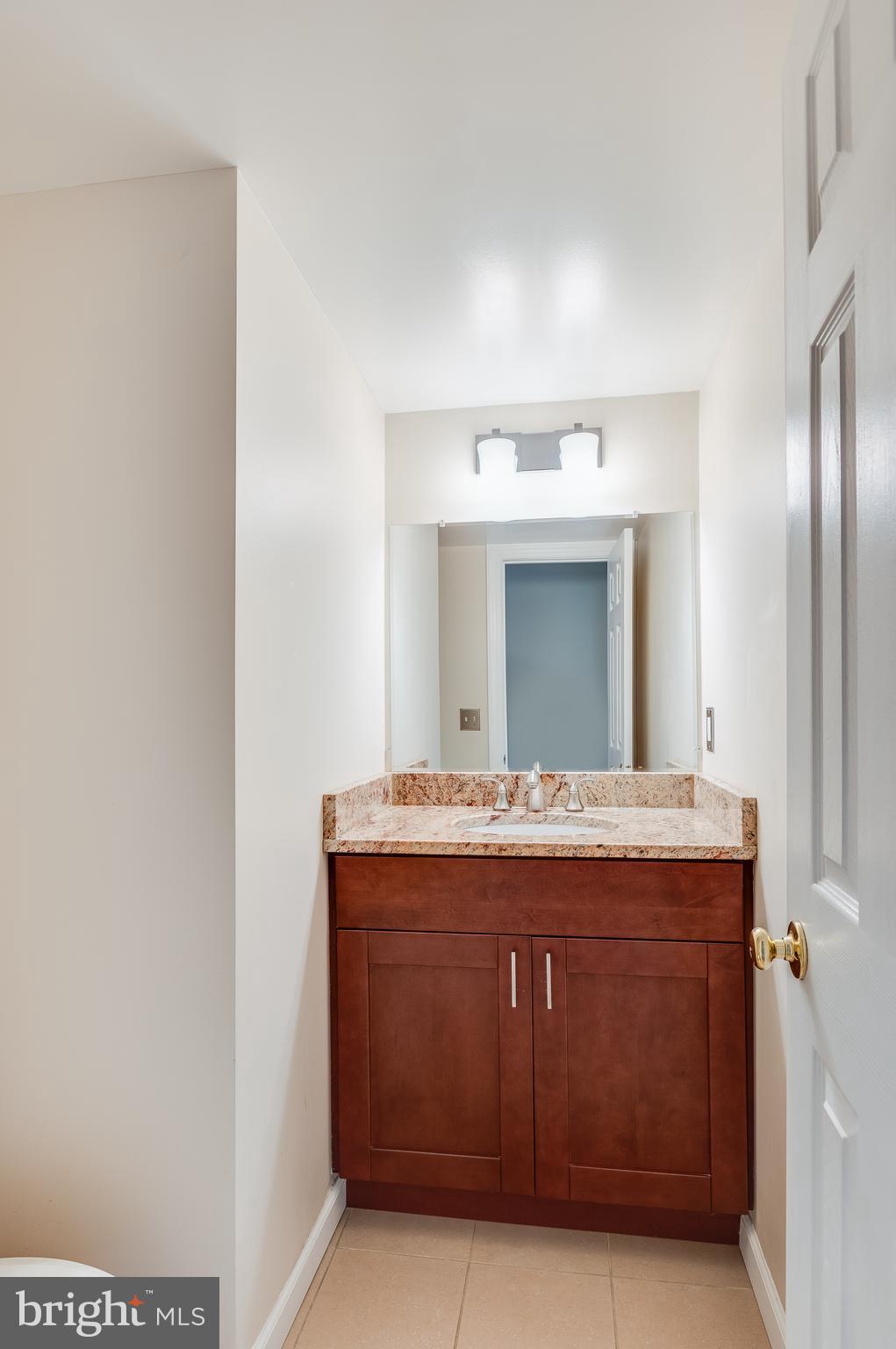 POTOMAC LAKES - Residential