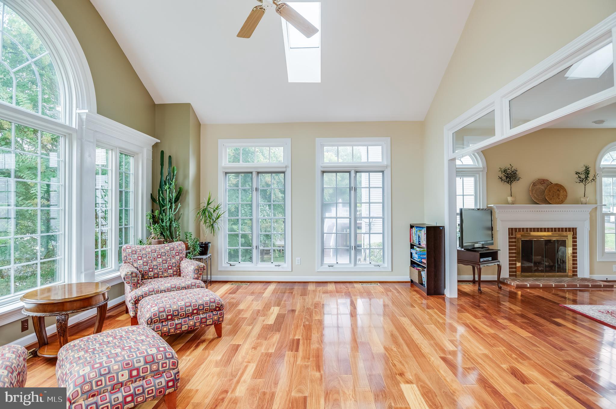 POTOMAC LAKES - Residential