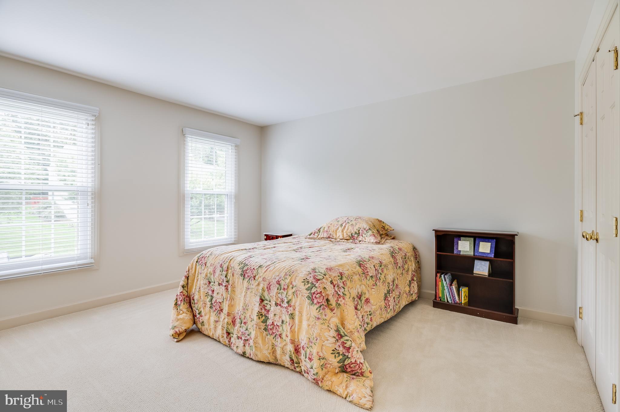 POTOMAC LAKES - Residential