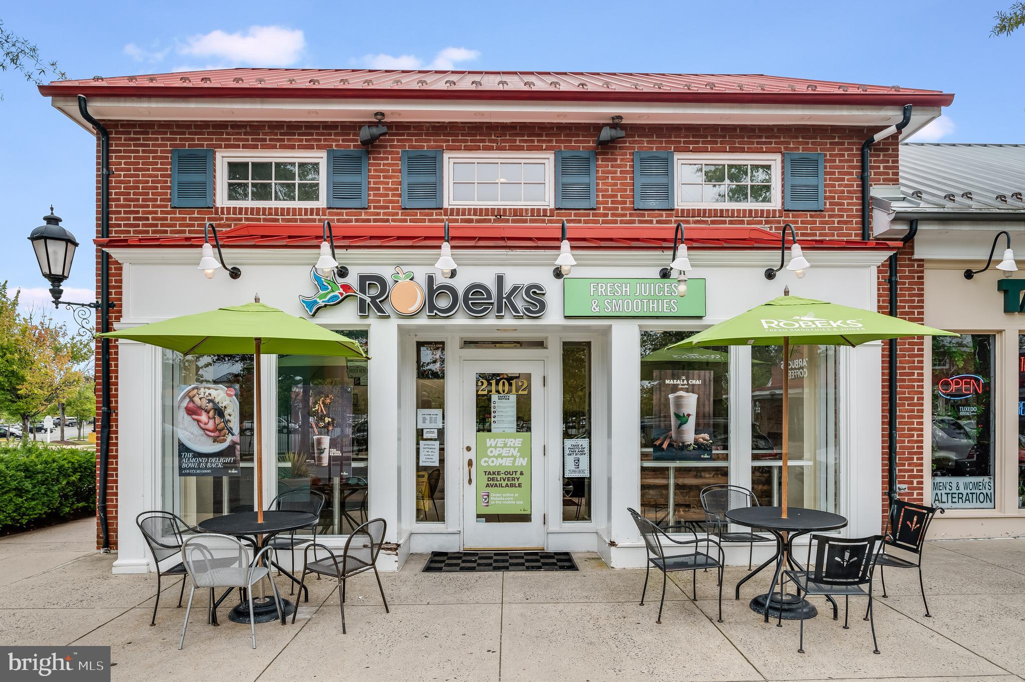 POTOMAC LAKES - Residential