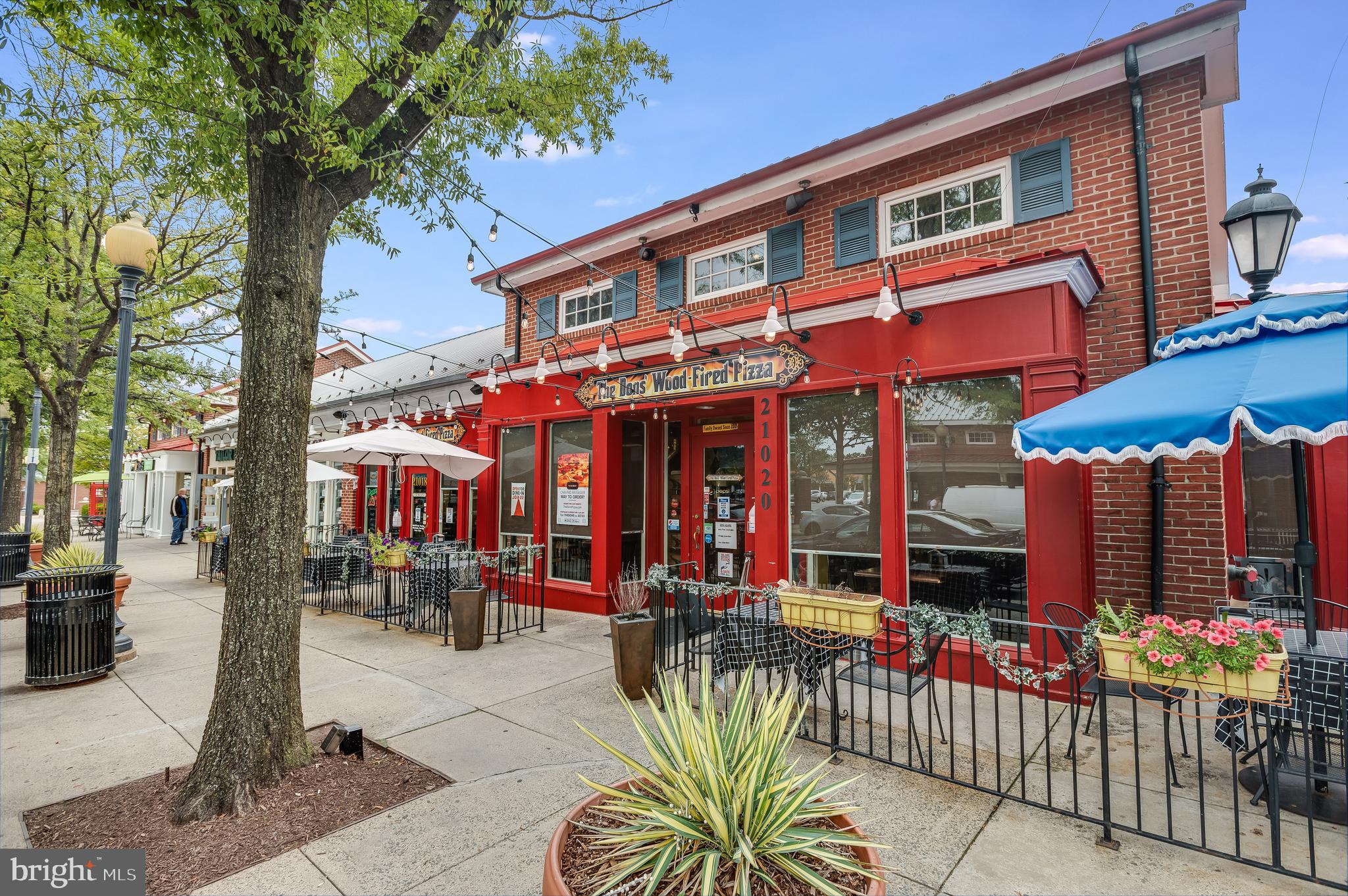 POTOMAC LAKES - Residential