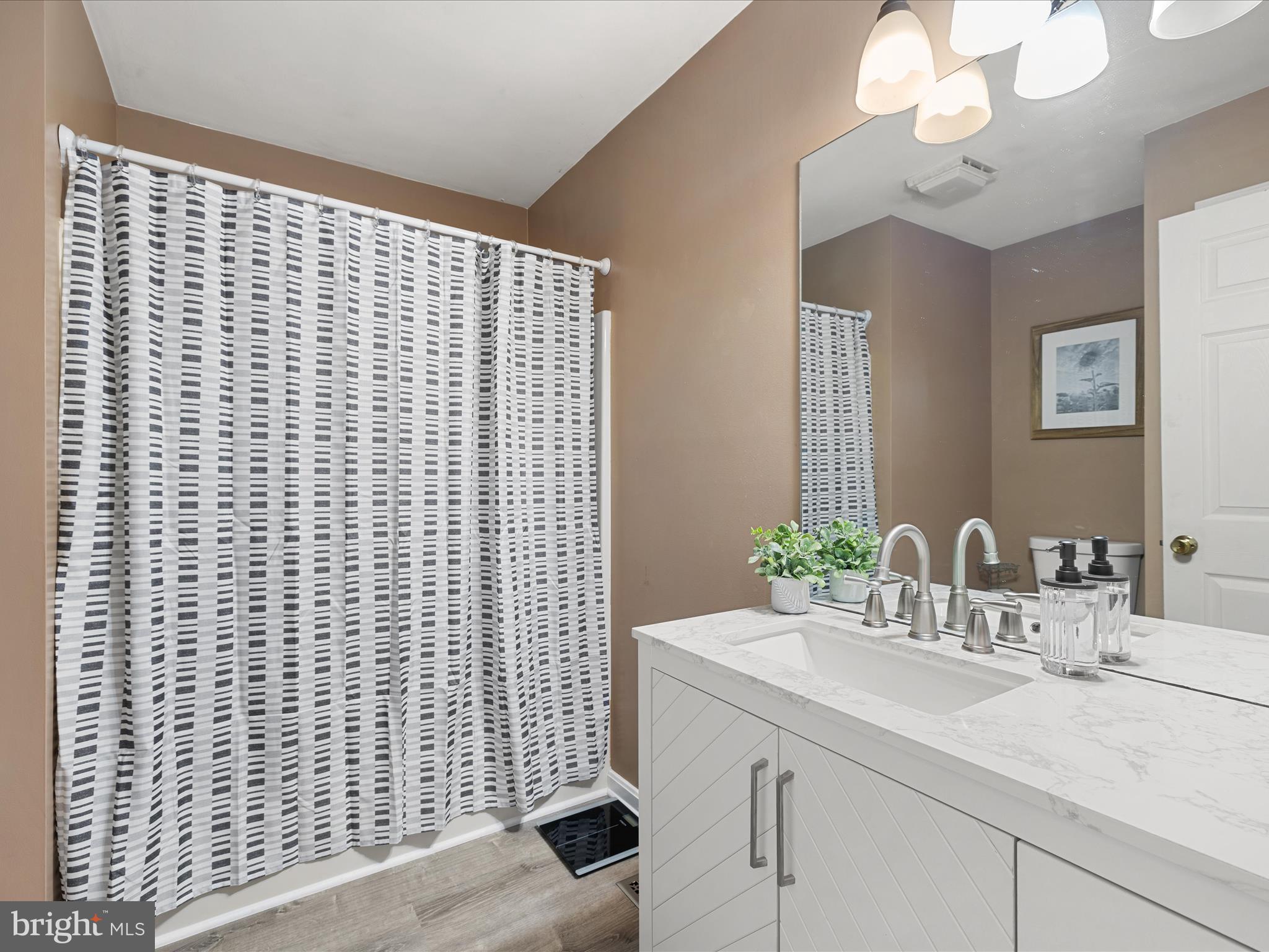 OLD MILL - Residential