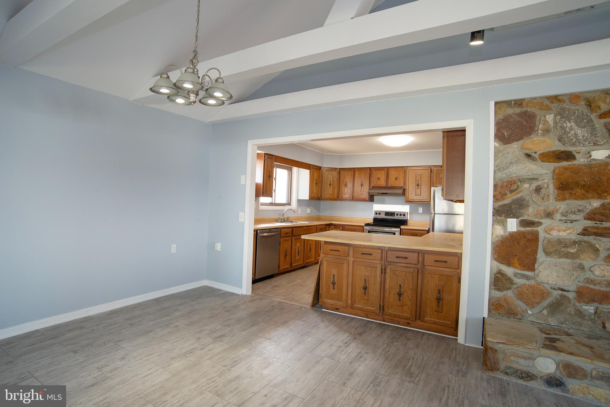 R C MORRIS - Residential