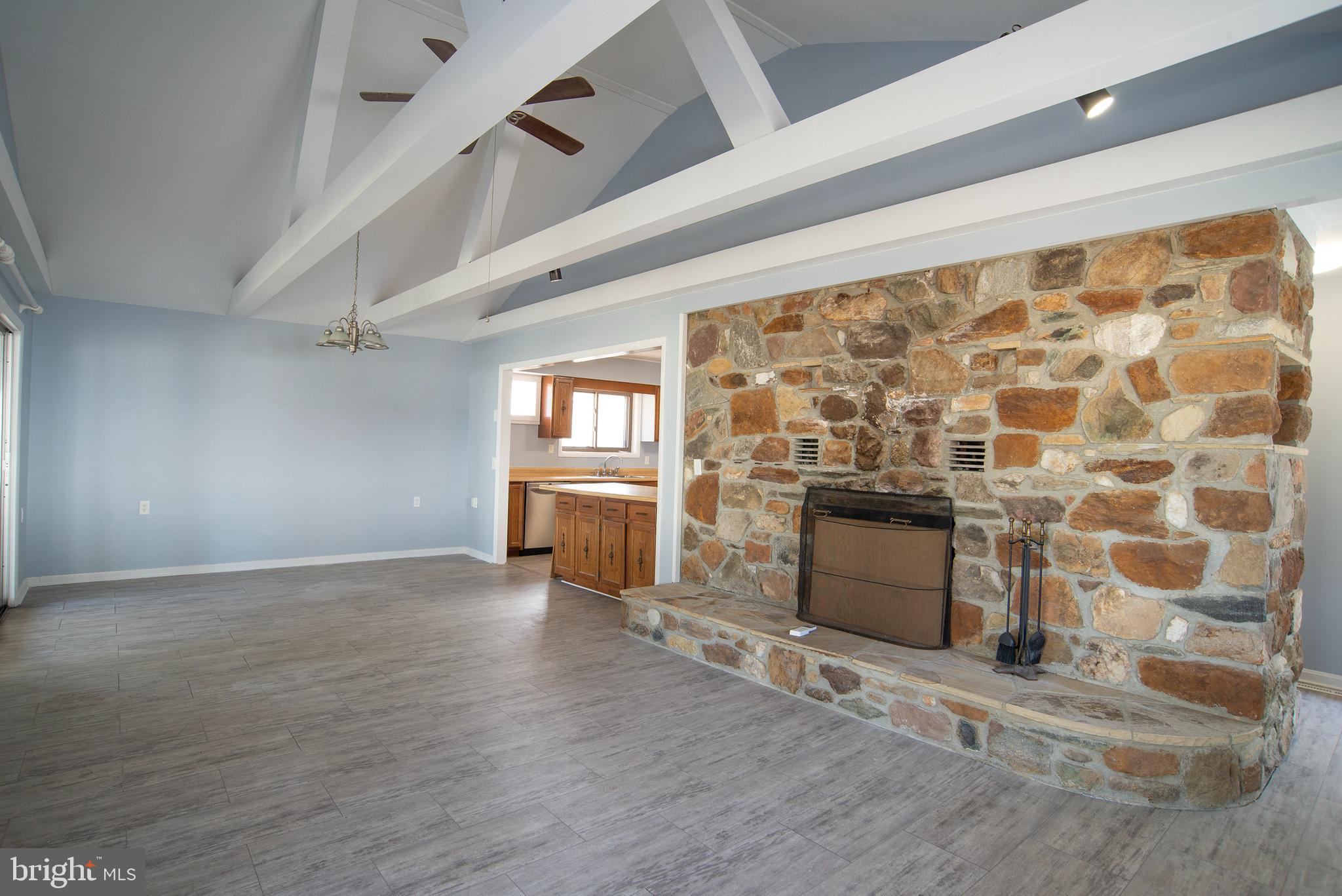 R C MORRIS - Residential