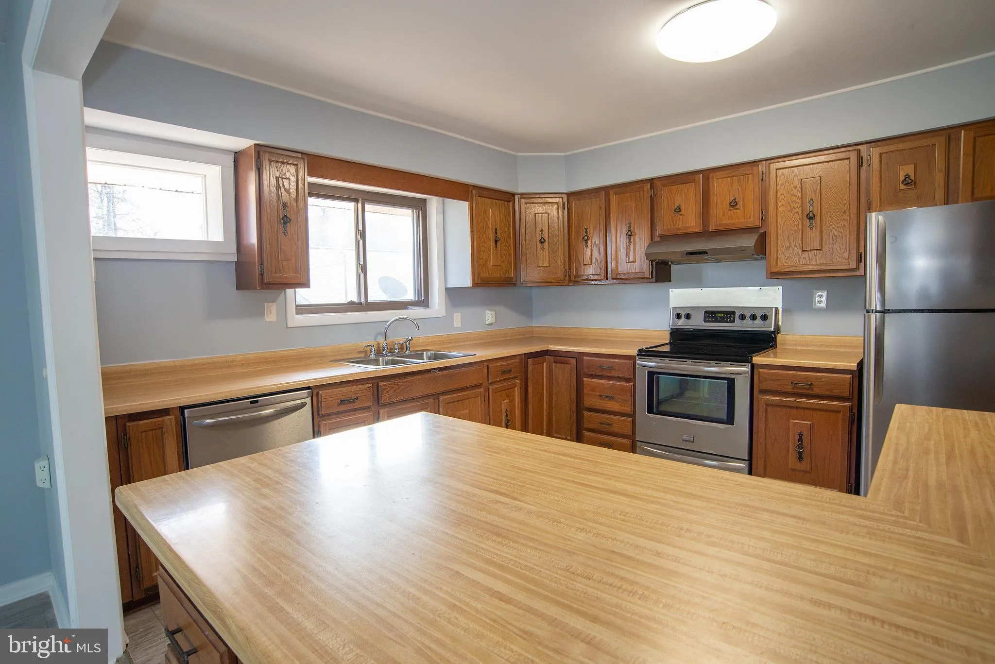 Montross, Virginia 22520, United States, 3 Bedrooms Bedrooms, ,2 BathroomsBathrooms,Residential,Active,83808