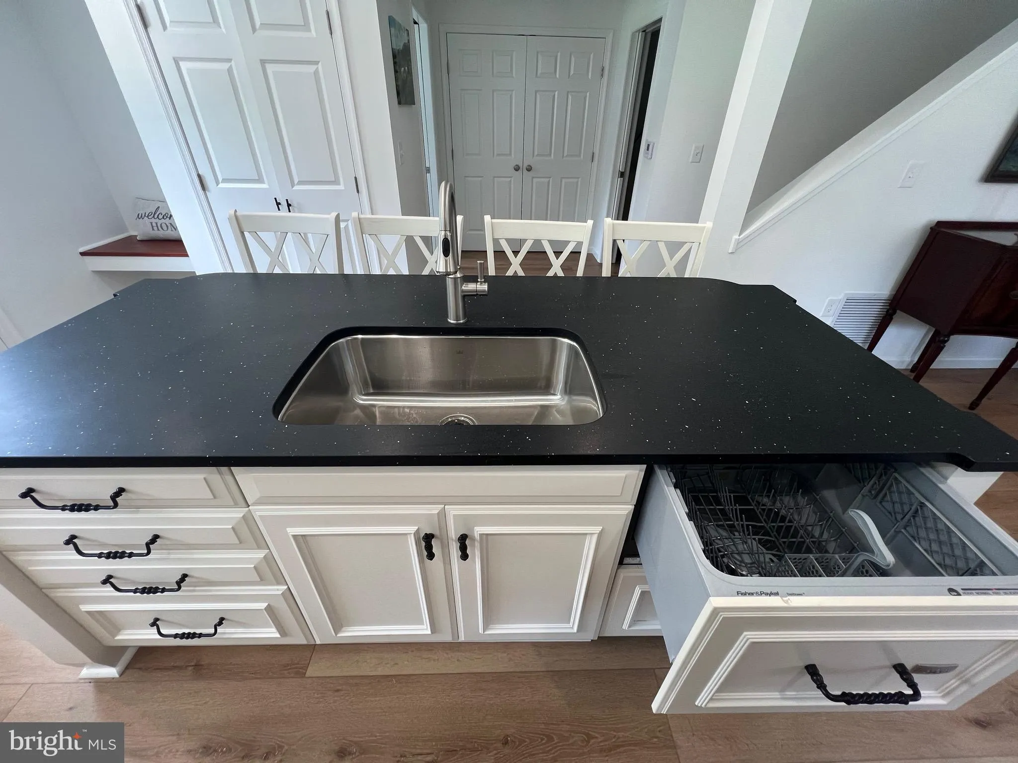 Newport, New Jersey 08345, United States, 3 Bedrooms Bedrooms, ,2 BathroomsBathrooms,Residential,Pending,182287