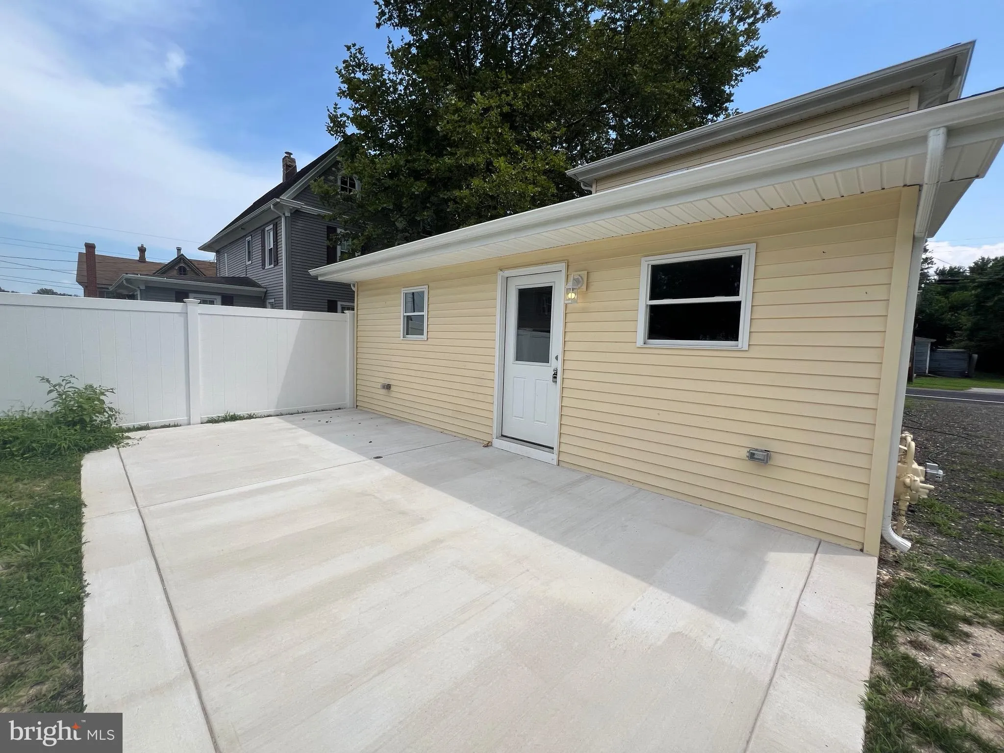 Newport, New Jersey 08345, United States, 3 Bedrooms Bedrooms, ,2 BathroomsBathrooms,Residential,Pending,182287