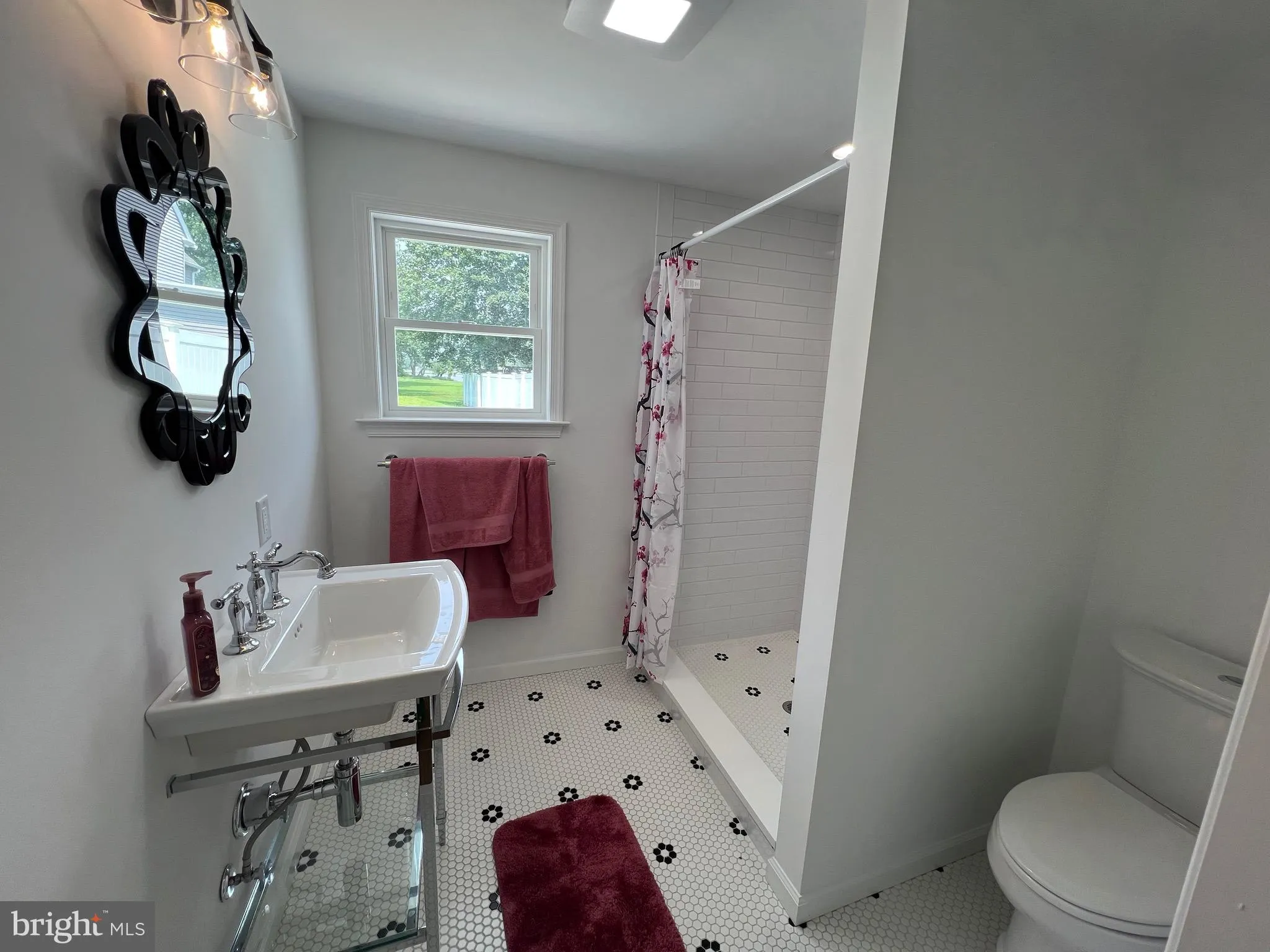 Newport, New Jersey 08345, United States, 3 Bedrooms Bedrooms, ,2 BathroomsBathrooms,Residential,Pending,182287