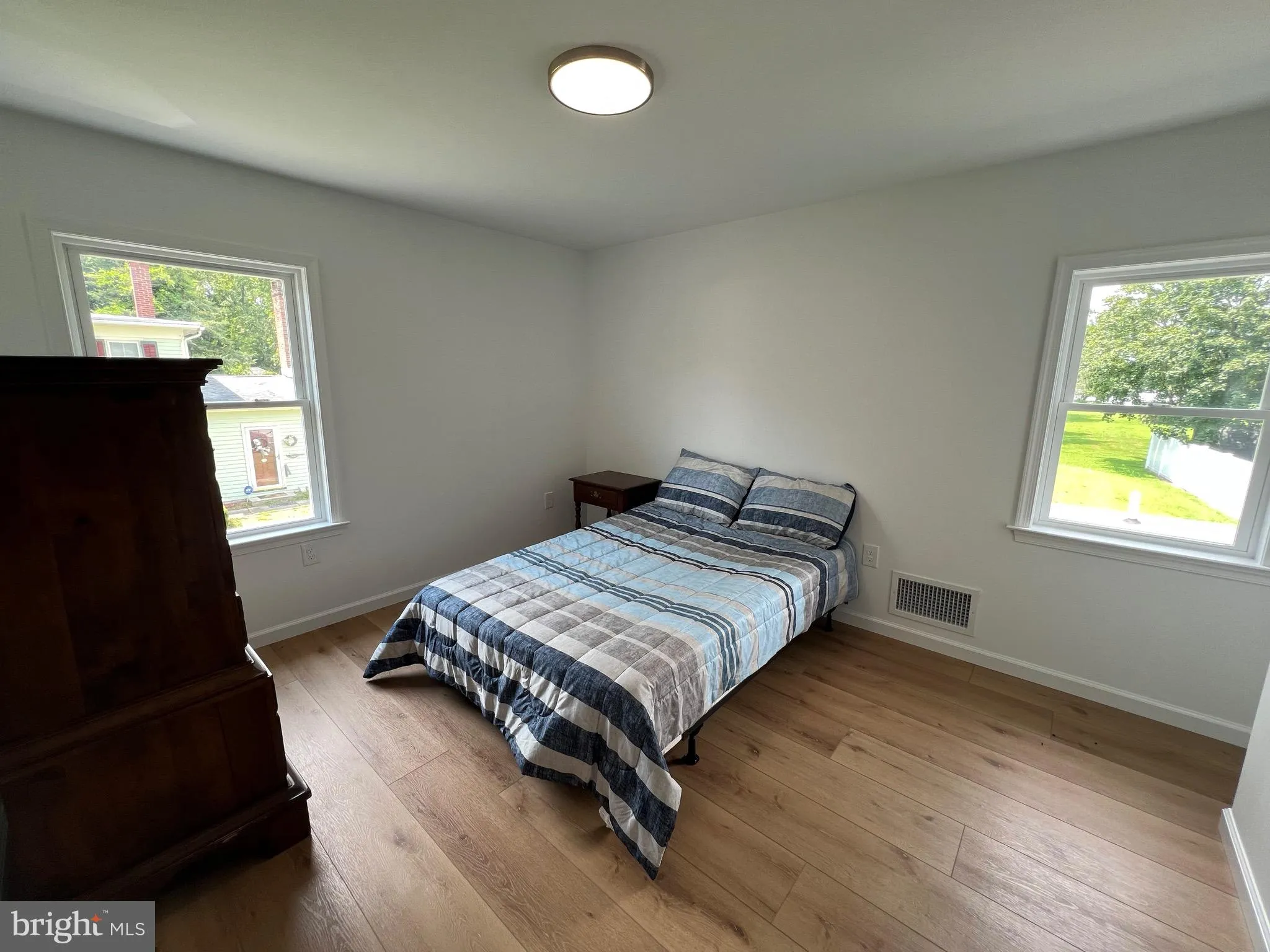 Newport, New Jersey 08345, United States, 3 Bedrooms Bedrooms, ,2 BathroomsBathrooms,Residential,Pending,182287